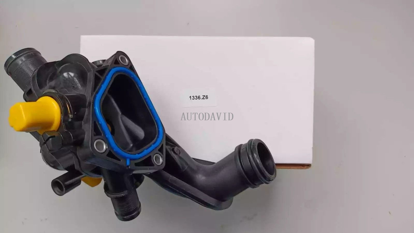 Cooling System Thermostat Assembly Water Flange For Peugeot 208 308 3008 1.4 VTi,Citroen C4/5,DS3/4 OEM: 9810916980 1336Z6 11537534521 HS02-021-001 