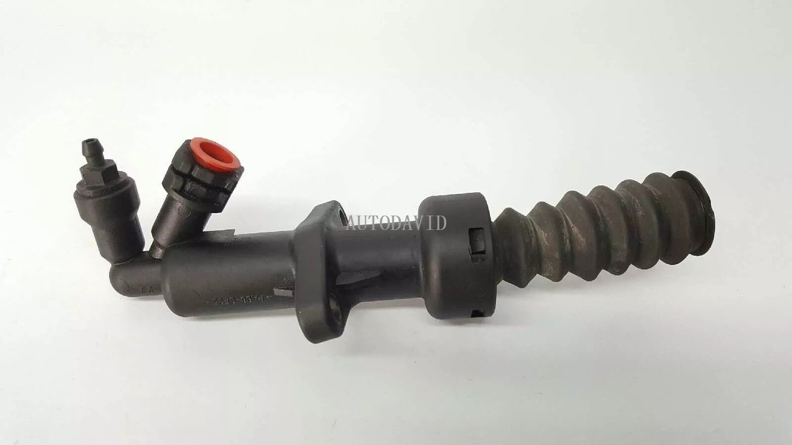 Clutch Slave Cylinder For Peugeot 3008 407 807 Expert, Citroen C4/C5/C8 DS5 OEM: 2182A0 2182C1 218285 9684276480, 1401120880, 1400816480 HS20-200-013