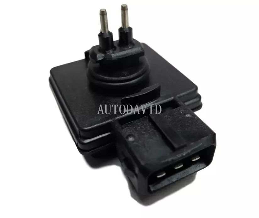 Coolant Expansion Tank Bottle Fluid Level Sensor For Citroen Peugeot 3PIN,Shor OEM: 1306J0 1306CE 1306E9 9646901580 9609955680 HS02-027-066